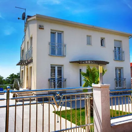 Vila Valerio
